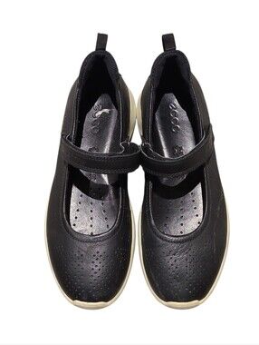 Ecco Soft 5 Black Mary Jane Sneakers Womens Slip-On Loafer Size 35